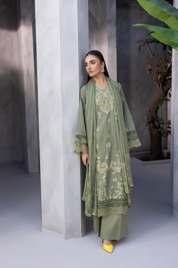 LARA by SANAM SAEED | D09