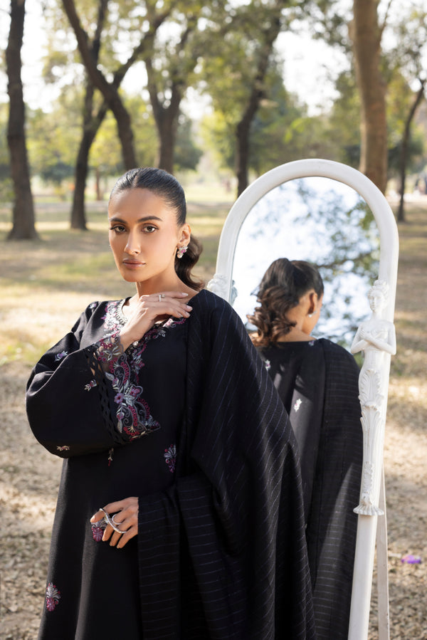 SANAM SAEED December Edit | Look-03