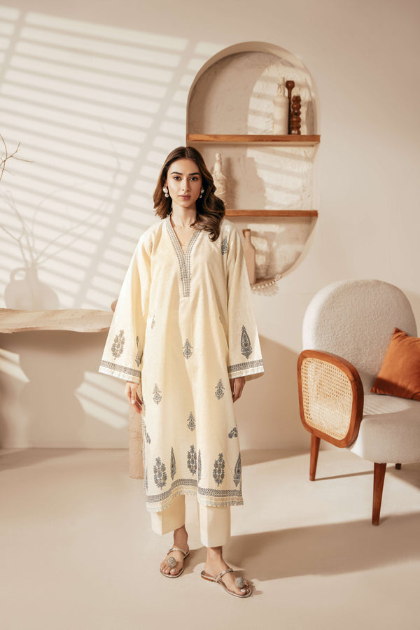 VERVE By CINQ | MOONSTONE